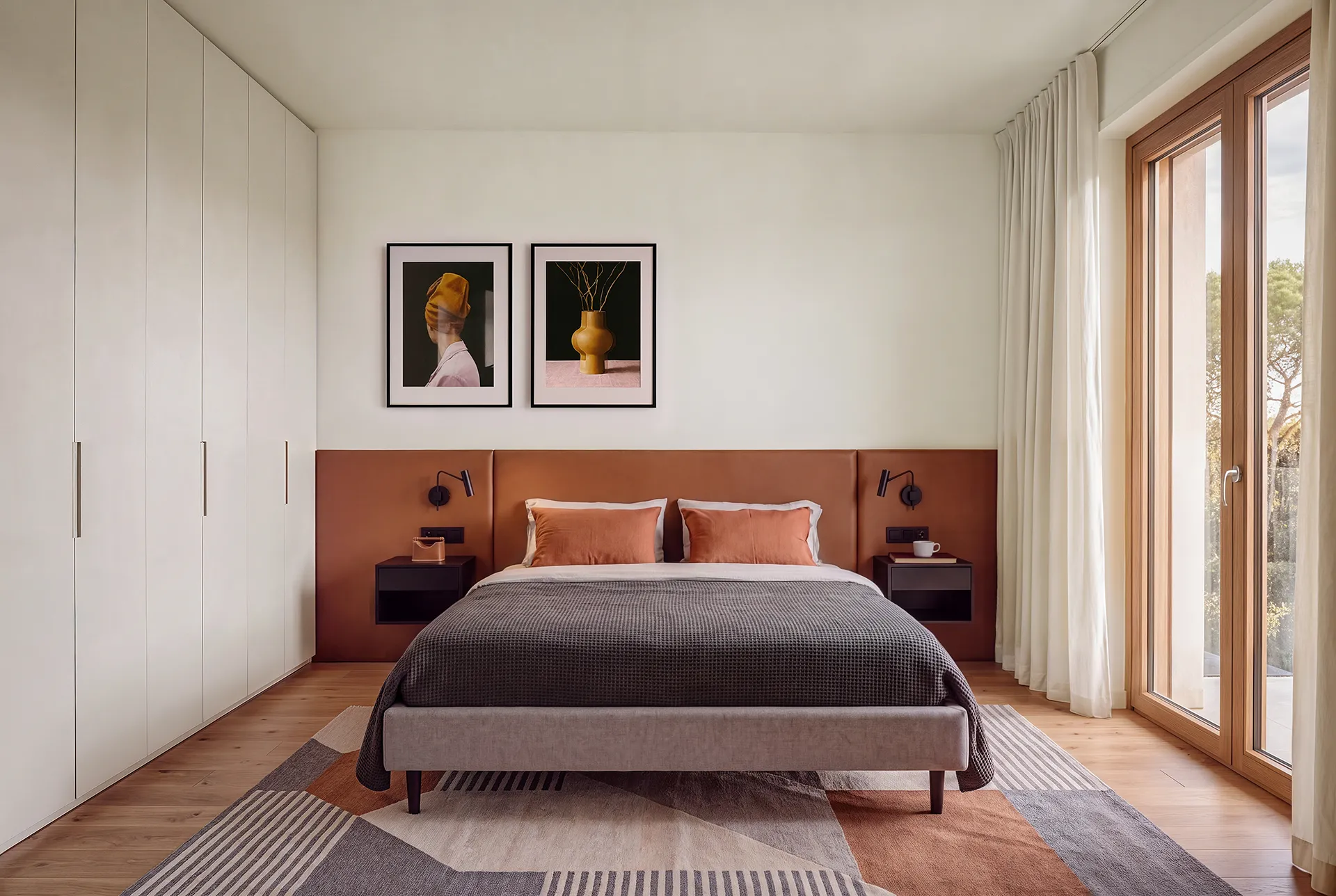 Camera da letto degli appartamenti Terrazze Torresina progettata per comfort, luce naturale e benessere abitativo.